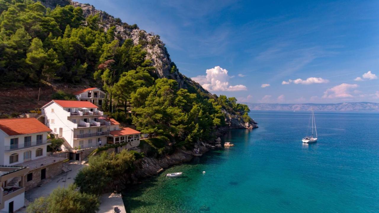 Villa Mateljan Zastražišće Exterior foto